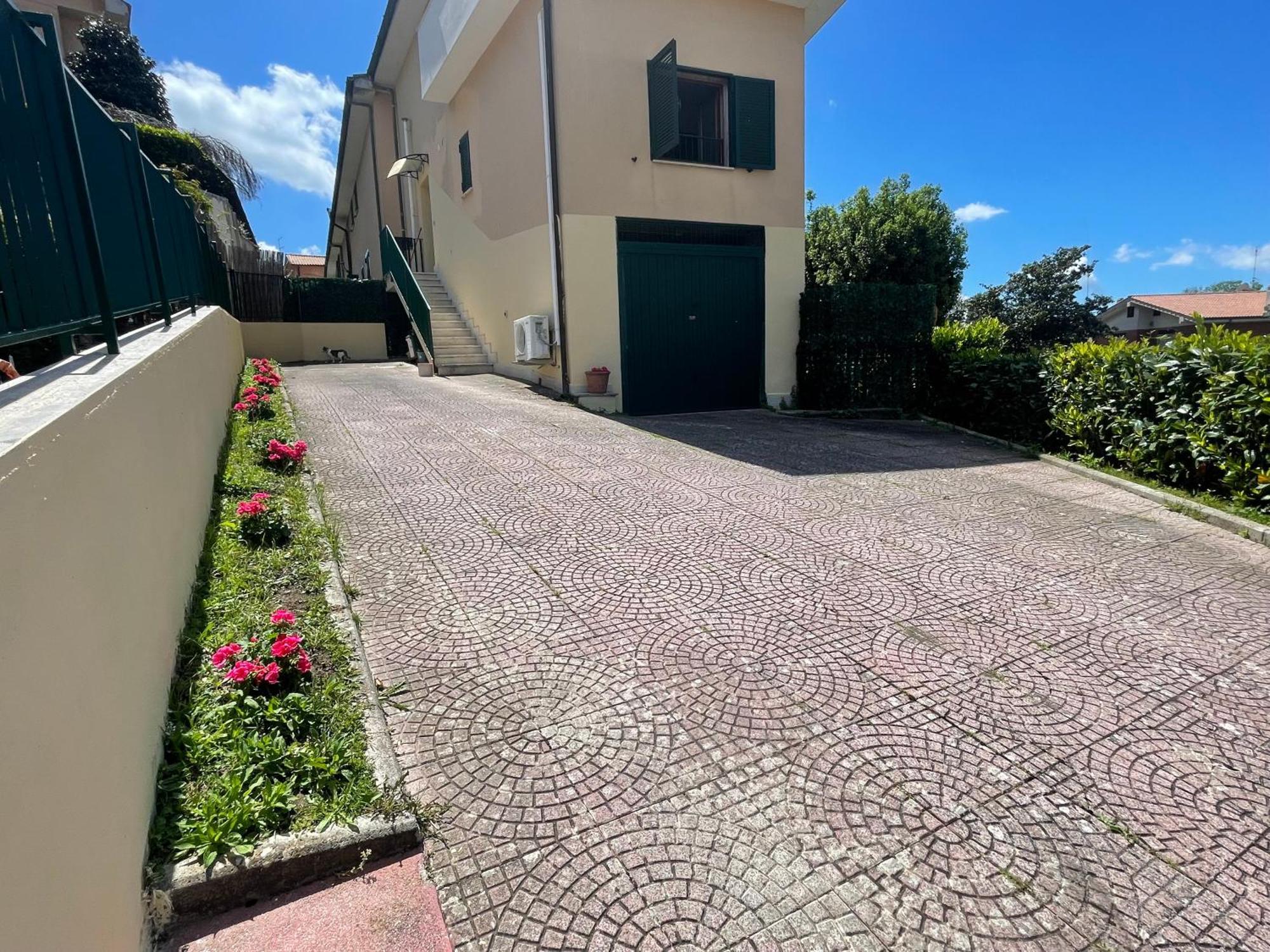 Castelli Home - Castelli Apartments Албано Лациале Екстериор снимка